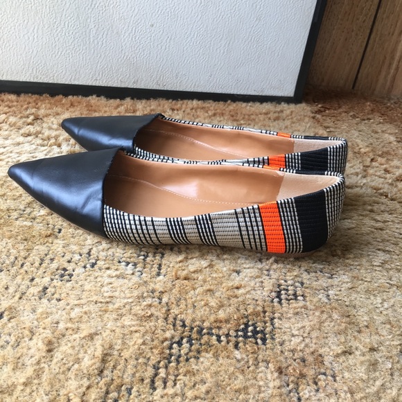 EUC Women’s beautiful J. Crew flats - Picture 11 of 15